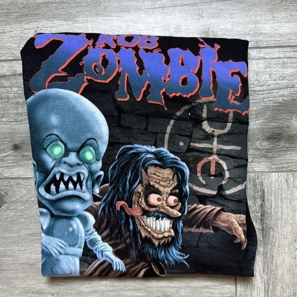 Rob Zombie T Shirt Large